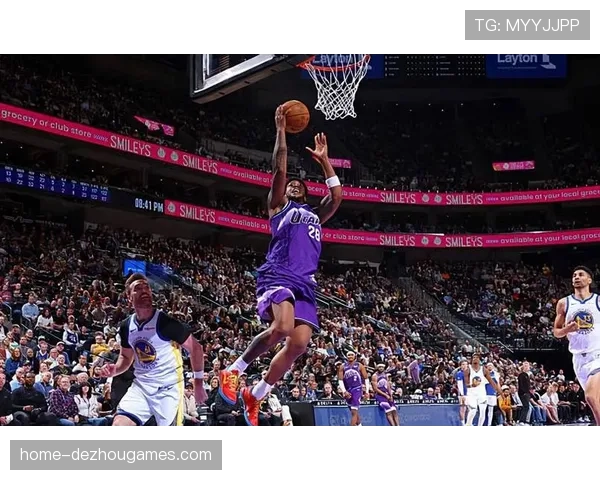 爵士森萨博29分空砍 进攻端过度依赖外线投射稳定性